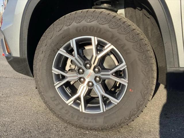 2026 GMC Acadia AT4 AWD