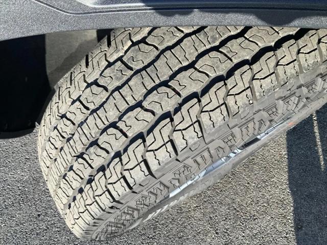 2026 GMC Acadia AT4 AWD