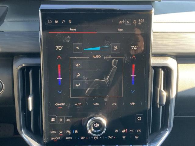 2026 GMC Acadia AT4 AWD