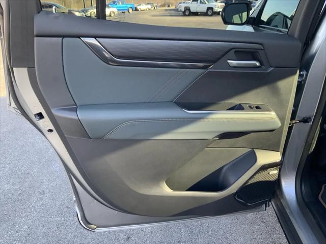 2026 GMC Acadia AT4 AWD