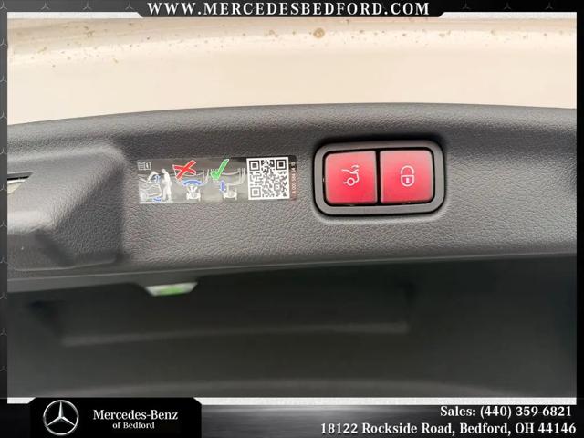 2026 Mercedes-Benz C-CLASS C 300 C 300