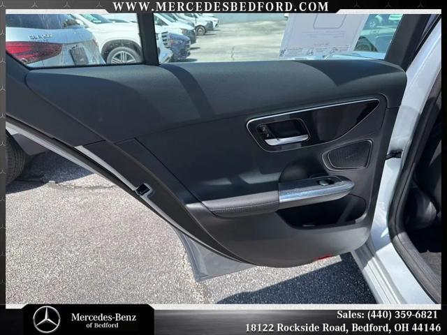2026 Mercedes-Benz C-CLASS C 300 C 300