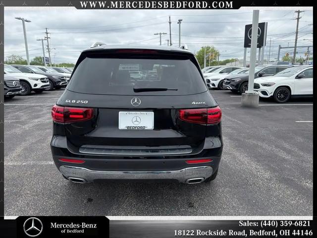 2026 Mercedes-Benz GLB 4MATIC