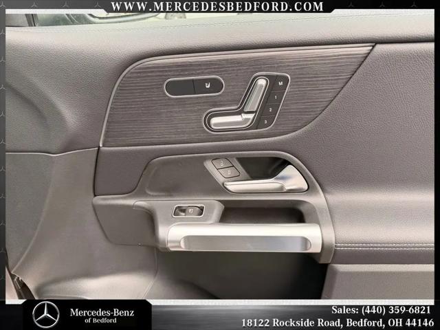 2026 Mercedes-Benz GLB 4MATIC