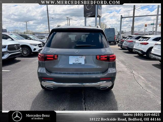 2026 Mercedes-Benz GLB 4MATIC