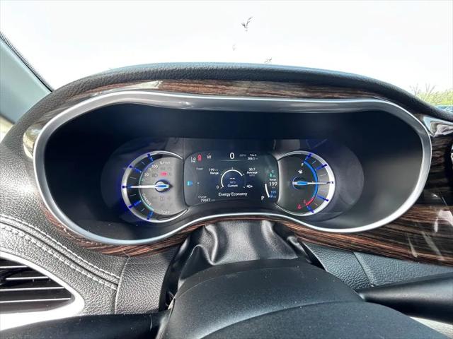 2022 Chrysler Pacifica Hybrid Limited