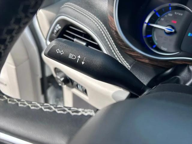 2022 Chrysler Pacifica Hybrid Limited