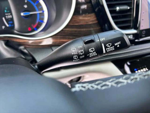 2022 Chrysler Pacifica Hybrid Limited