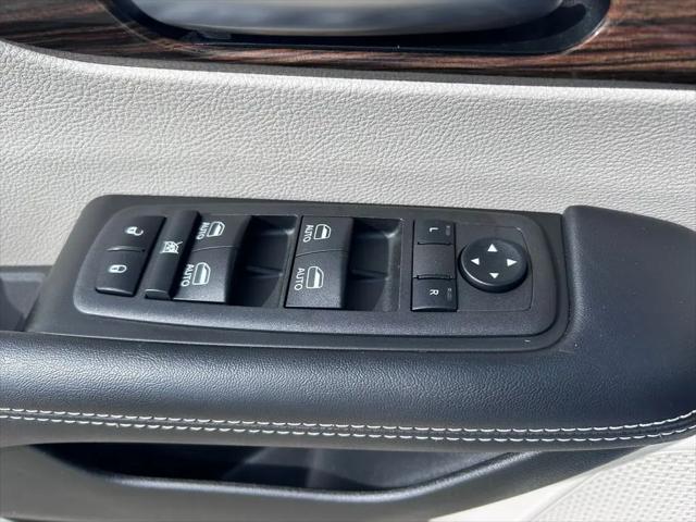 2022 Chrysler Pacifica Hybrid Limited