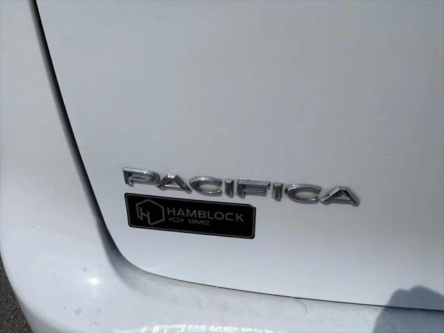 2022 Chrysler Pacifica Hybrid Limited
