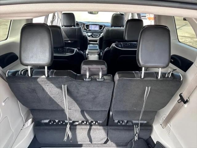 2022 Chrysler Pacifica Hybrid Limited
