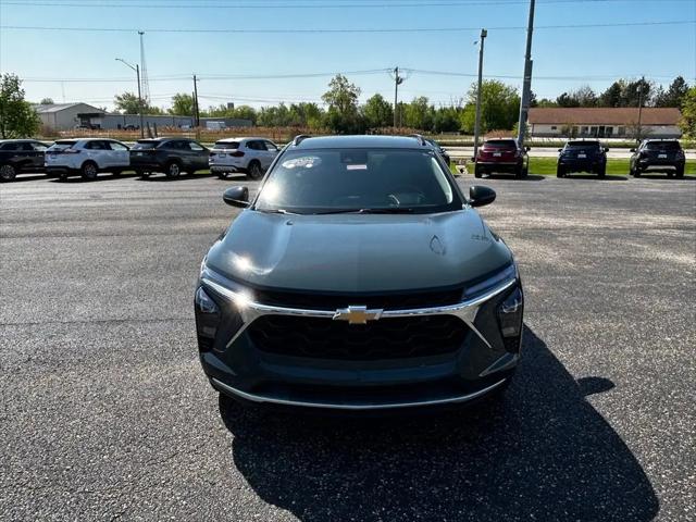 2025 Chevrolet Trax FWD LT