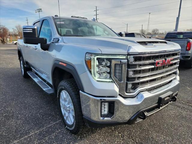 2022 GMC Sierra 2500HD 4WD Crew Cab Standard Bed SLT for sale in Ottawa, IL