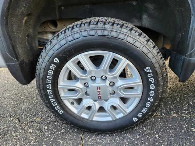 2022 GMC Sierra 2500HD 4WD Crew Cab Standard Bed SLT