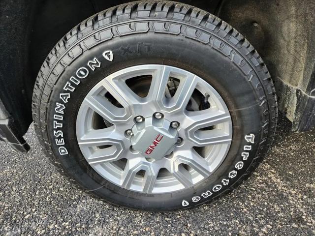 2022 GMC Sierra 2500HD 4WD Crew Cab Standard Bed SLT