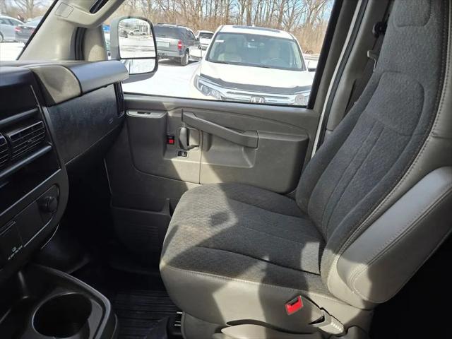 2024 Chevrolet Express Cargo Van RWD 2500 Regular Wheelbase WT