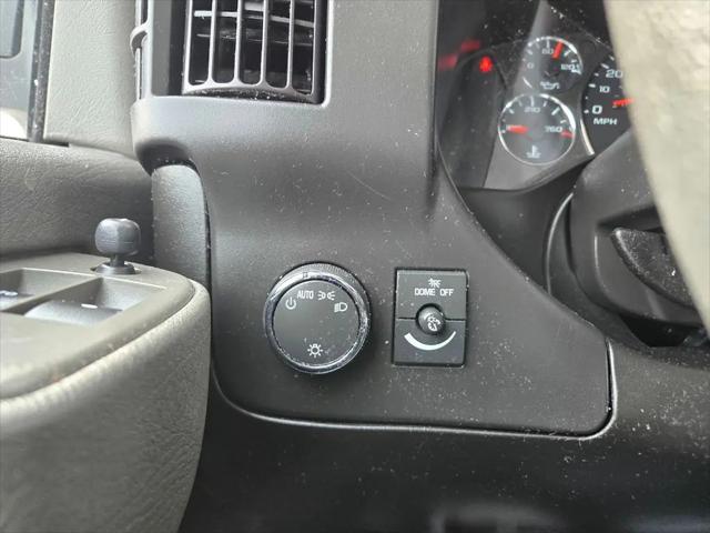 2024 Chevrolet Express Cargo Van RWD 2500 Regular Wheelbase WT