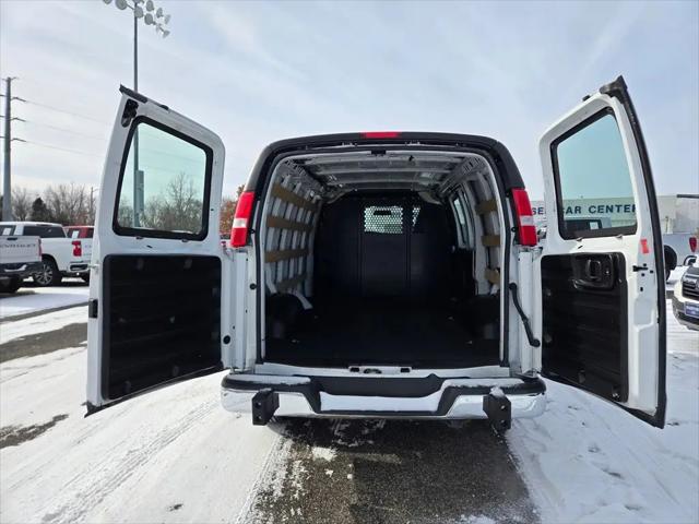 2024 Chevrolet Express Cargo Van RWD 2500 Regular Wheelbase WT