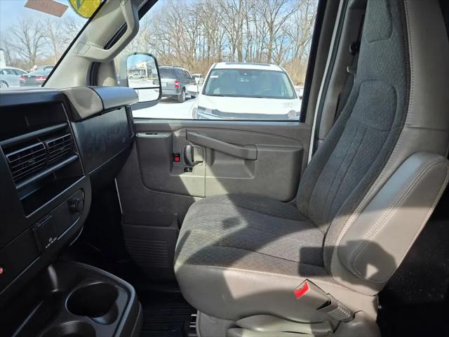 2024 Chevrolet Express Cargo Van RWD 2500 Regular Wheelbase WT