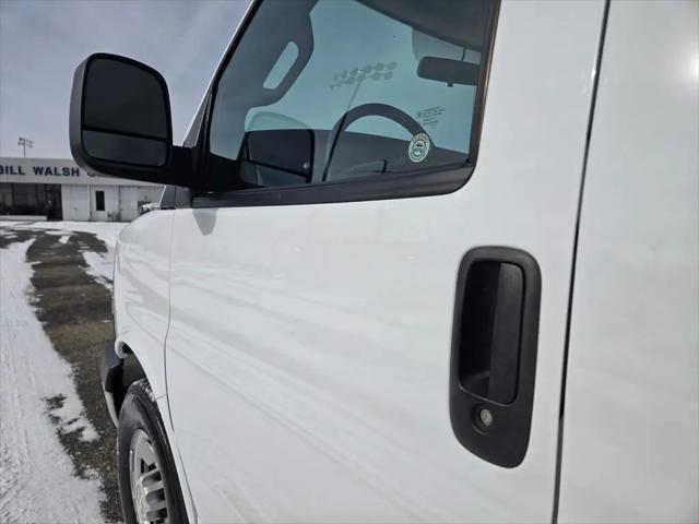2024 Chevrolet Express Cargo Van RWD 2500 Regular Wheelbase WT