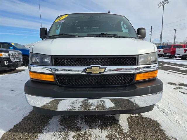 2024 Chevrolet Express Cargo Van RWD 2500 Regular Wheelbase WT