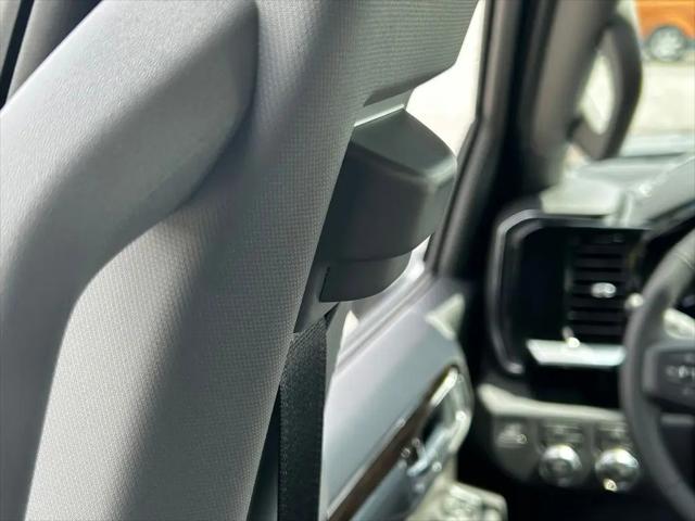 2026 GMC Sierra 1500 Crew Cab, Short Bed, SLE, 4WD