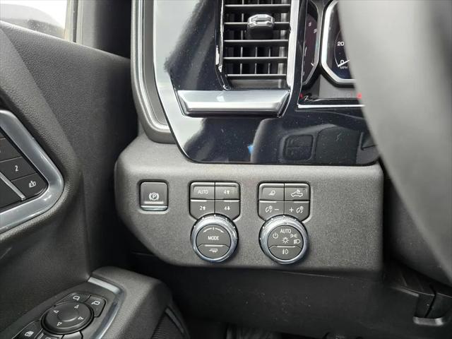 2026 GMC Sierra 2500HD Crew Cab, Standard Bed, SLT, 4WD