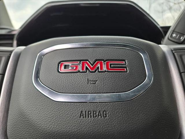 2026 GMC Sierra 2500HD Crew Cab, Standard Bed, SLT, 4WD