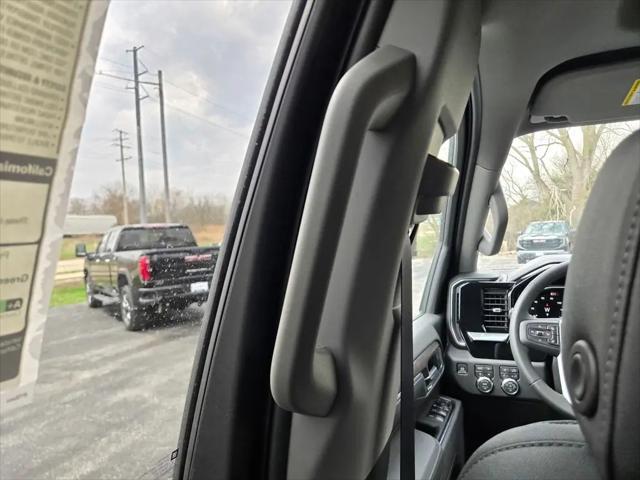 2026 GMC Sierra 2500HD Crew Cab, Standard Bed, SLT, 4WD