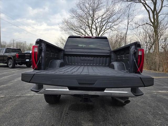 2026 GMC Sierra 2500HD Crew Cab, Standard Bed, SLT, 4WD