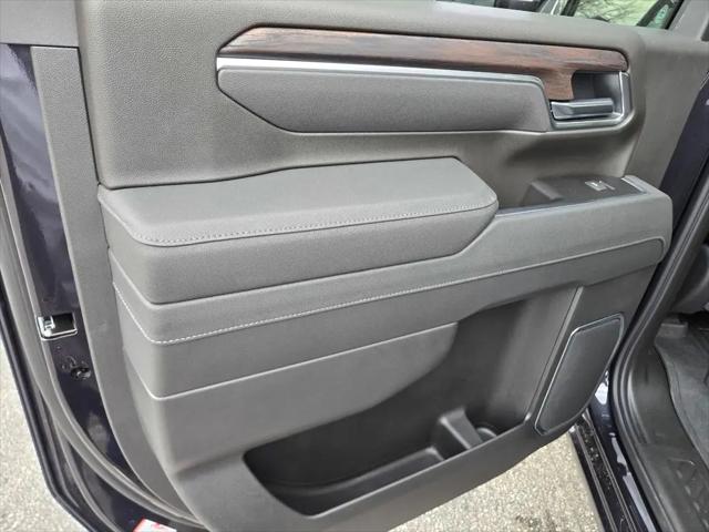 2026 GMC Sierra 2500HD Crew Cab, Standard Bed, SLT, 4WD