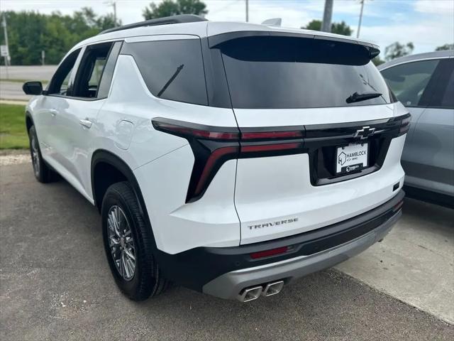 2026 Chevrolet Traverse FWD LT