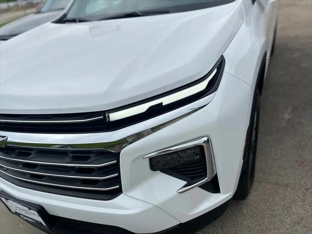 2026 Chevrolet Traverse FWD LT