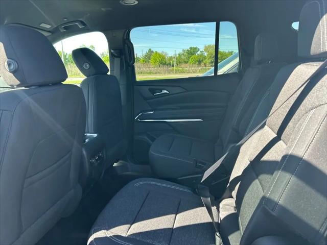 2026 Chevrolet Traverse FWD LT
