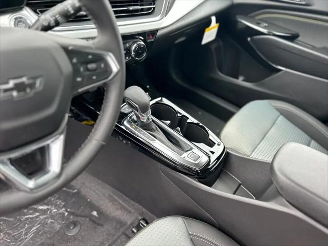 2026 Chevrolet Trax FWD LT