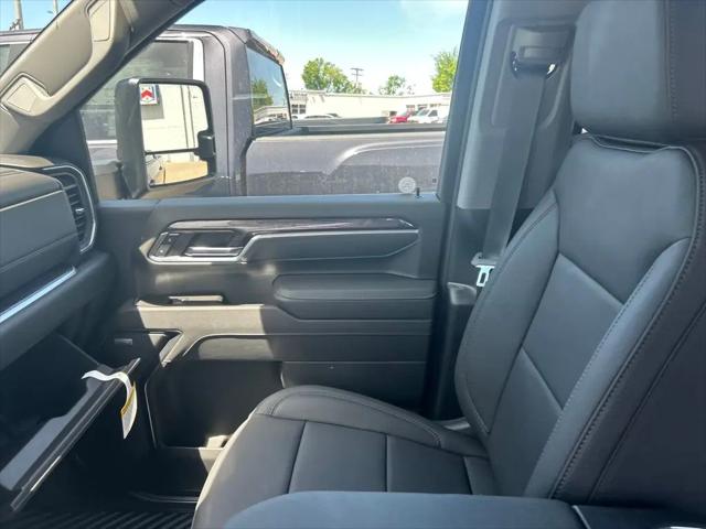 2026 Chevrolet Silverado 2500HD Crew Cab, Standard Bed, LTZ, 4WD