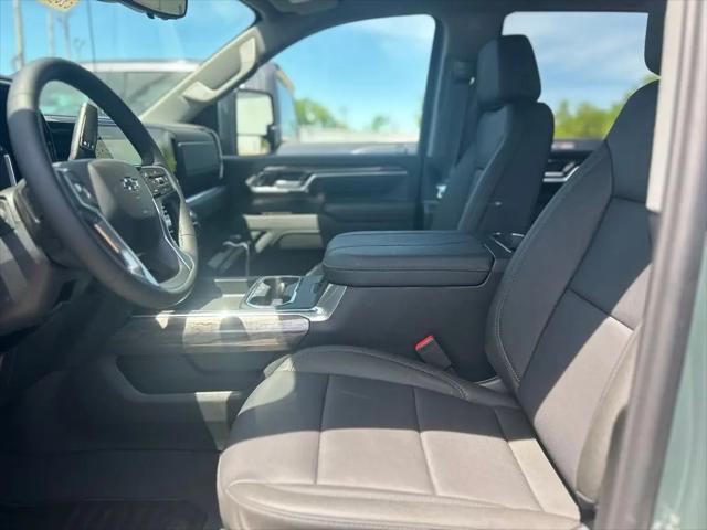 2026 Chevrolet Silverado 2500HD Crew Cab, Standard Bed, LTZ, 4WD