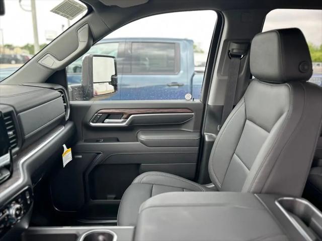 2026 GMC Sierra 3500HD Crew Cab, Long Bed, SLT Dual Rear Wheel, 4WD