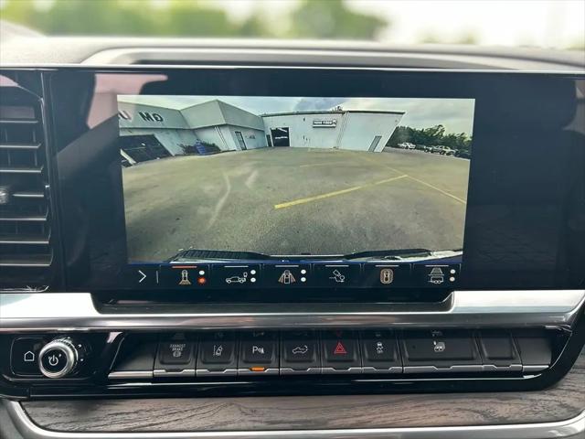 2026 GMC Sierra 3500HD Crew Cab, Long Bed, SLT Dual Rear Wheel, 4WD
