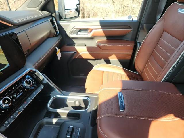 2026 GMC Sierra 3500HD Crew Cab, Long Bed, Denali Ultimate, 4WD