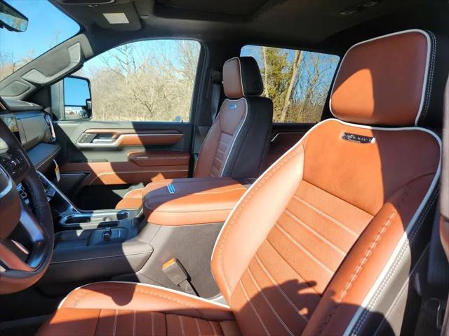 2026 GMC Sierra 3500HD Crew Cab, Long Bed, Denali Ultimate, 4WD