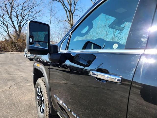2026 GMC Sierra 3500HD Crew Cab, Long Bed, Denali Ultimate, 4WD