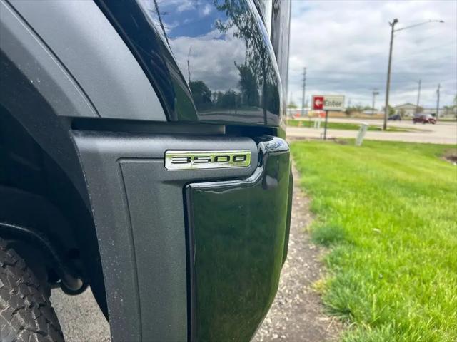 2026 GMC Sierra 3500HD Crew Cab, Long Bed, Denali Ultimate, 4WD