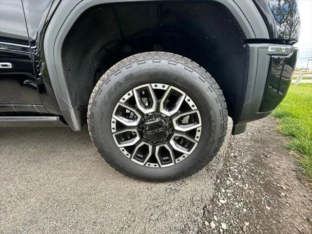 2026 GMC Sierra 3500HD Crew Cab, Long Bed, Denali Ultimate, 4WD