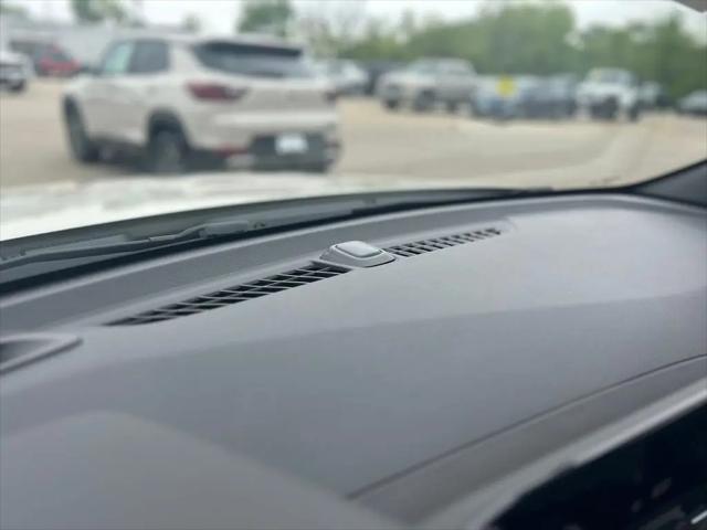 2026 Chevrolet TrailBlazer AWD RS