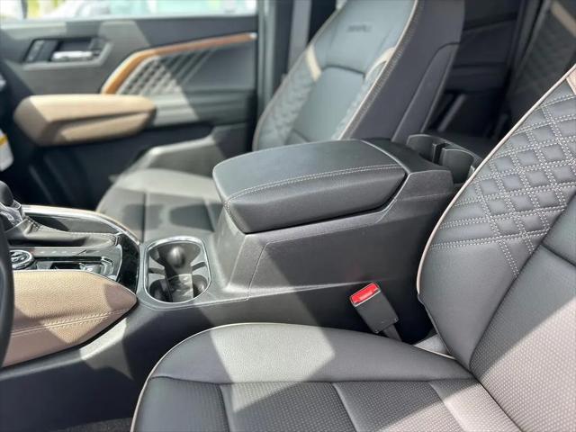 2026 GMC Canyon Denali, 4WD