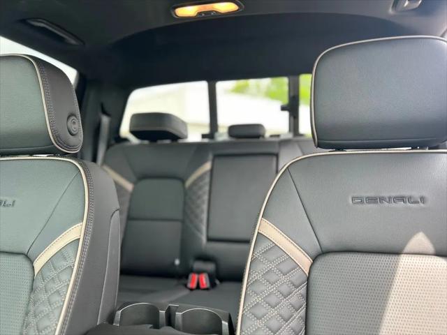 2026 GMC Canyon Denali, 4WD