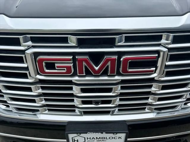 2026 GMC Yukon 4WD Denali
