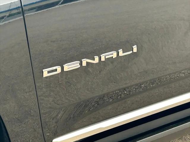 2026 GMC Yukon 4WD Denali
