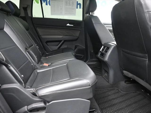 2021 Volkswagen Atlas 3.6L V6 SE w/Technology R-Line